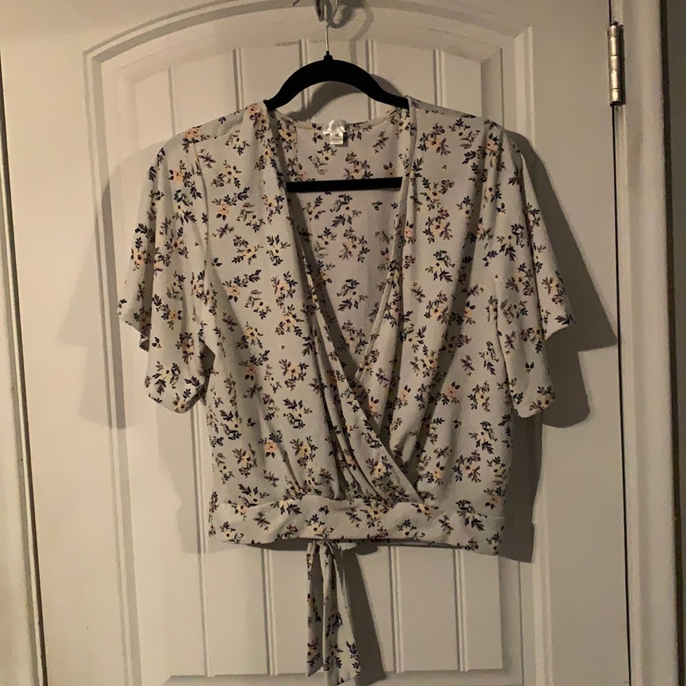 floral crop blouse